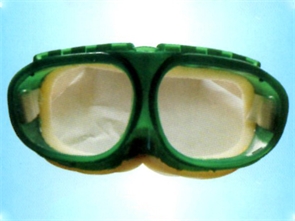 绿边防尘眼镜